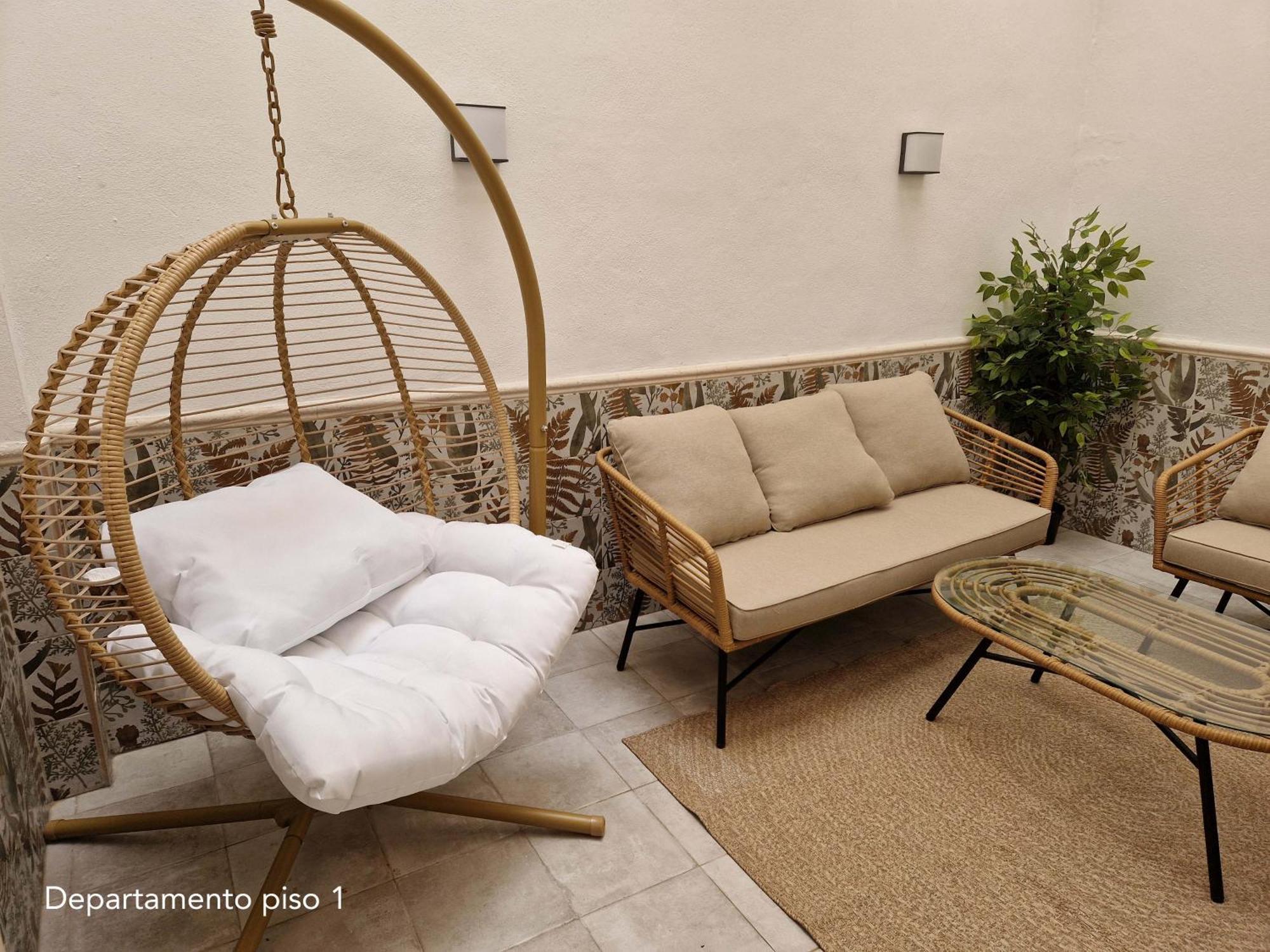 Virgen De Gracia Apartments Málaga Eksteriør billede
